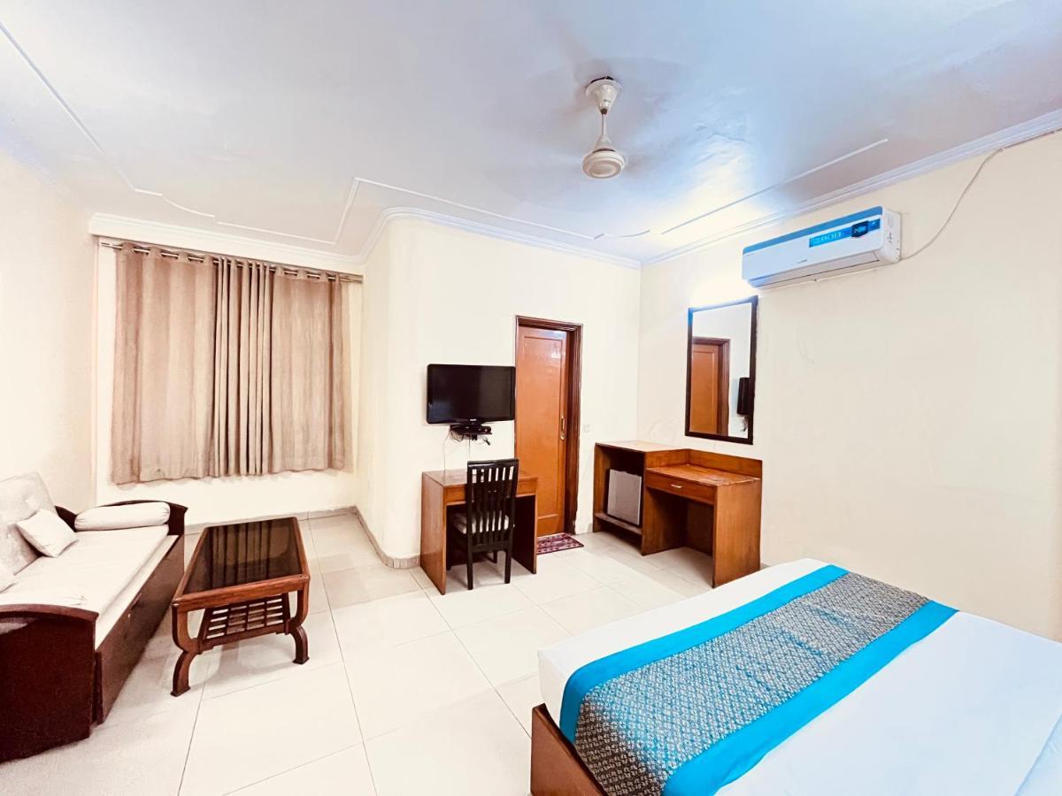 Ashoka Hotel Karol Bagh Delhi New Delhi Exterior photo